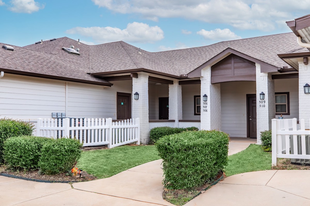 Anson Senior cottage-style homes with front porches